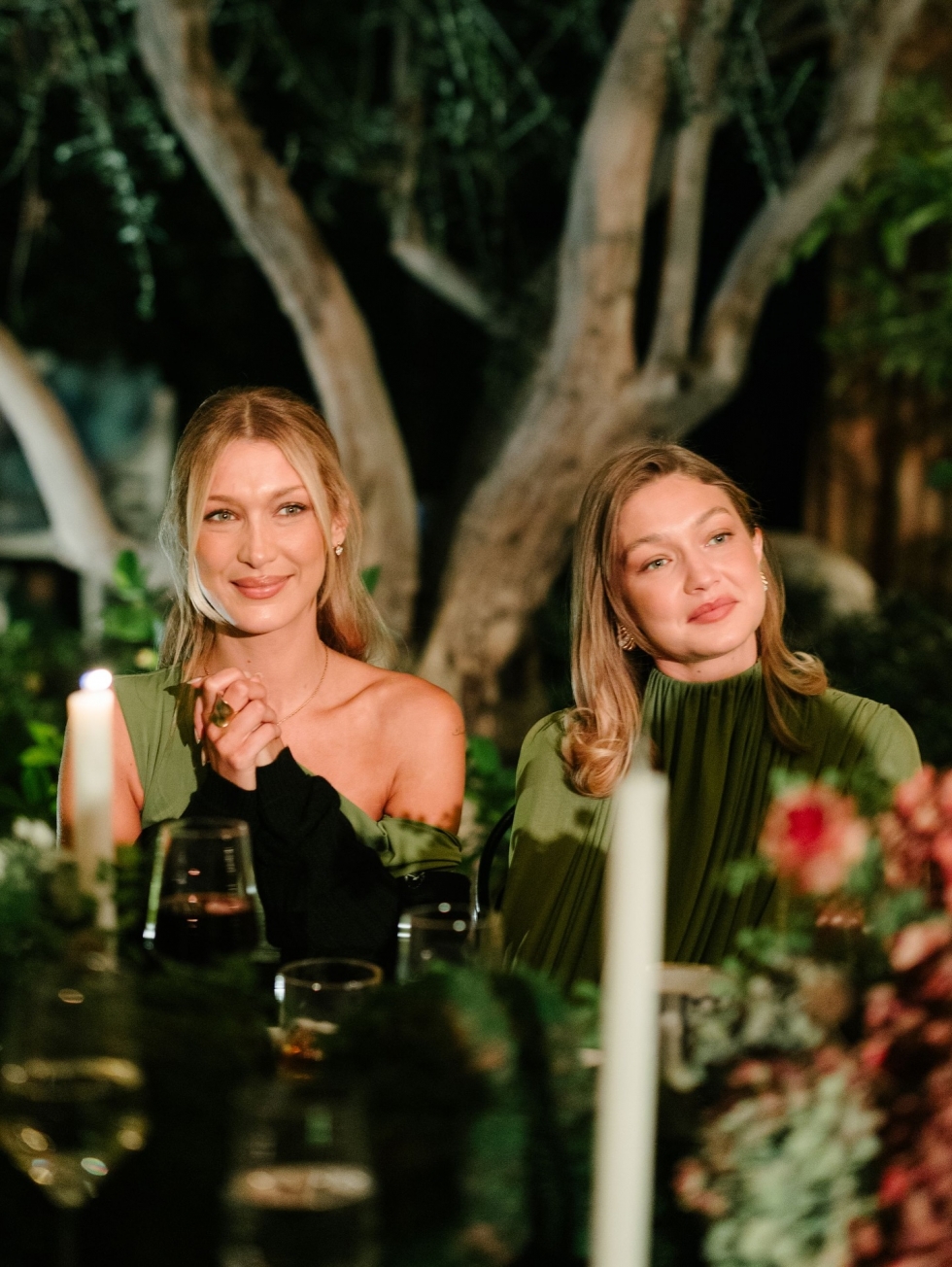 حفل زفاف ألانا حديد وروس ويليامز