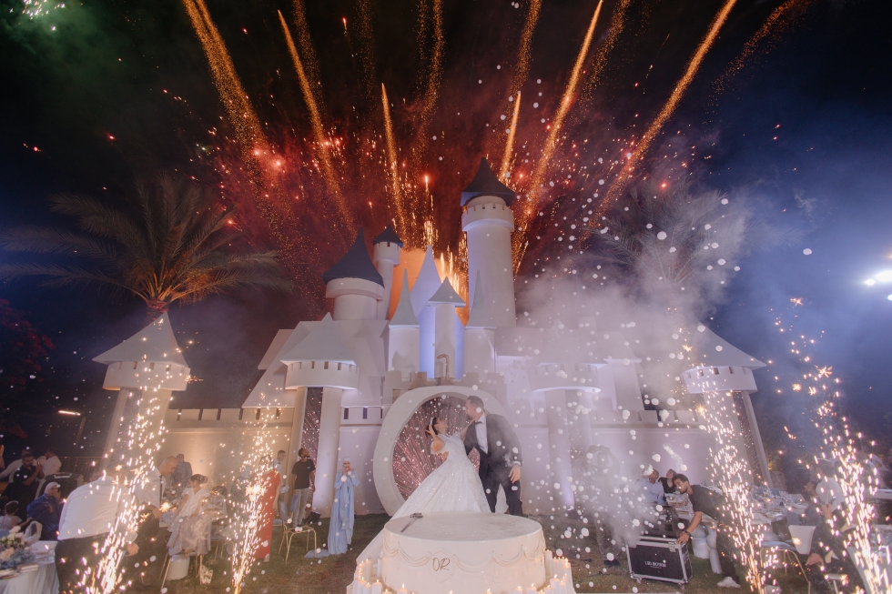 حفل زفاف لبناني مستوحى من عالم ديزني الخيالي حفل زفاف لبناني مستوحى من عالم ديزني الخيالي