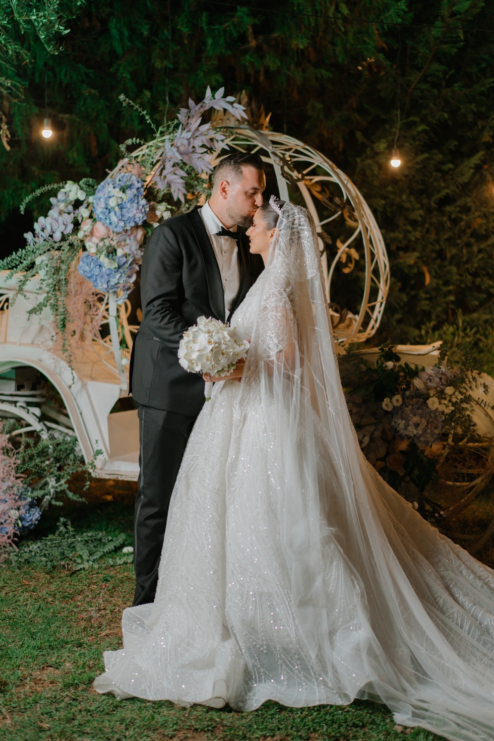 حفل زفاف لبناني مستوحى من عالم ديزني الخيالي حفل زفاف لبناني مستوحى من عالم ديزني الخيالي