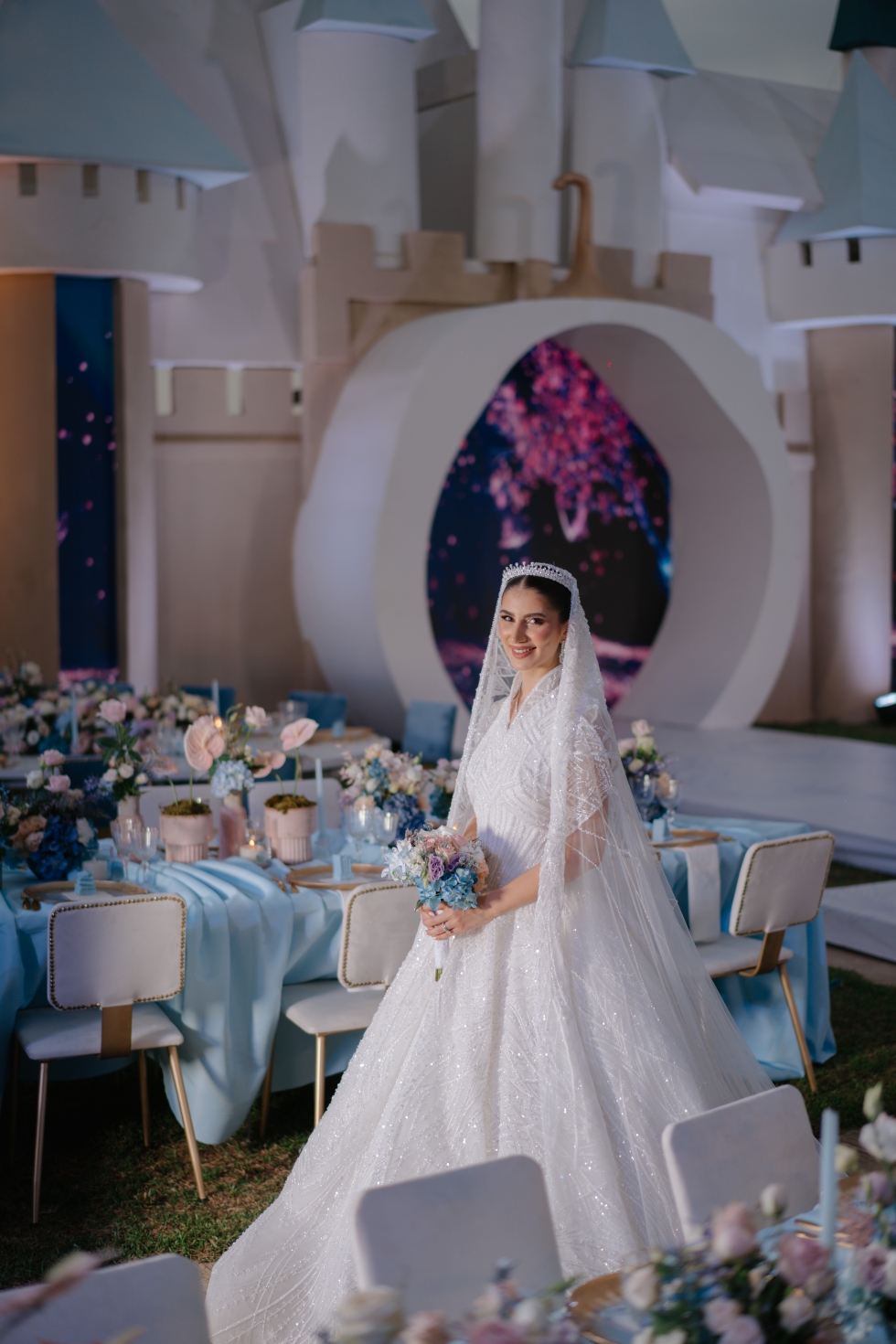 حفل زفاف لبناني مستوحى من عالم ديزني الخيالي حفل زفاف لبناني مستوحى من عالم ديزني الخيالي