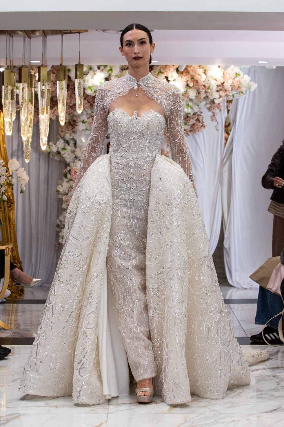 مجموعة فساتين زفاف إيسي أزينابور لخريف وشتاء 2026