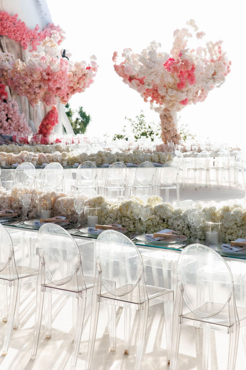 حفل زفاف لبناني فاخر يفيض فخامة ورومانسية حفل زفاف لبناني فاخر يفيض فخامة ورومانسية