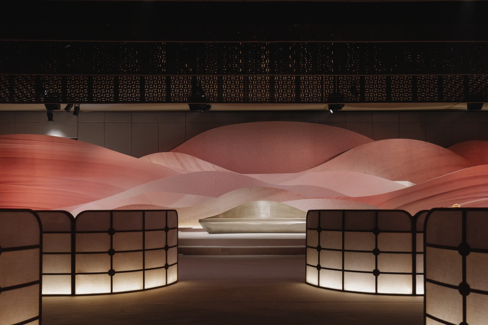 The Night of Dunes: A Magical Henna Night in Abu Dhabi