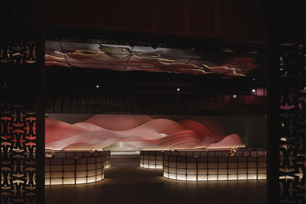 The Night of Dunes: A Magical Henna Night in Abu Dhabi