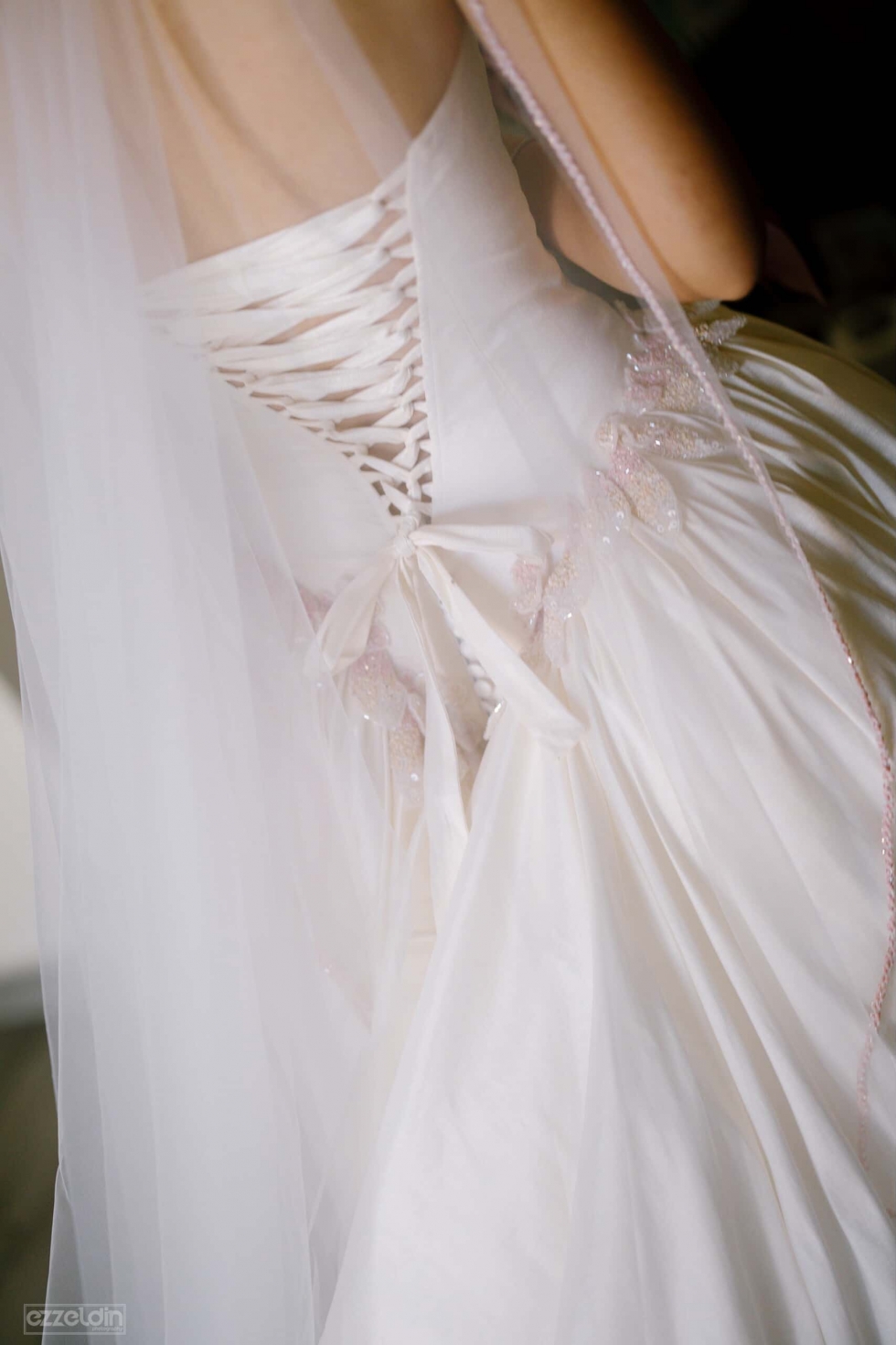 حفل زفاف رومانسي بين أحضان الطبيعة في مصر حفل زفاف رومانسي بين أحضان الطبيعة في مصر