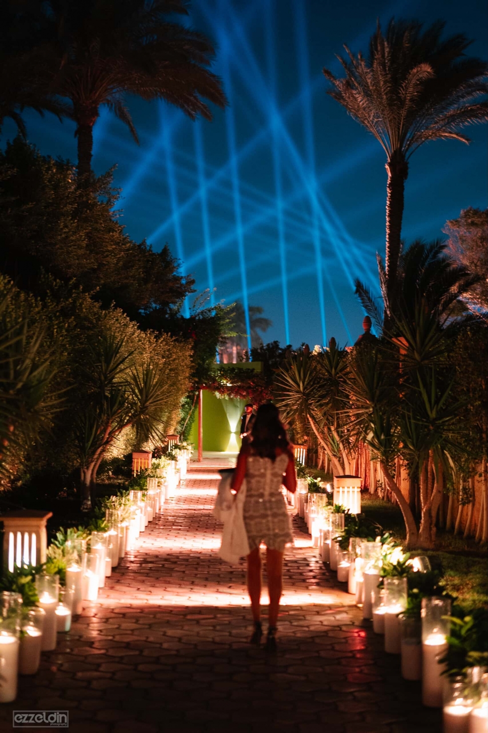 حفل زفاف رومانسي بين أحضان الطبيعة في مصر حفل زفاف رومانسي بين أحضان الطبيعة في مصر