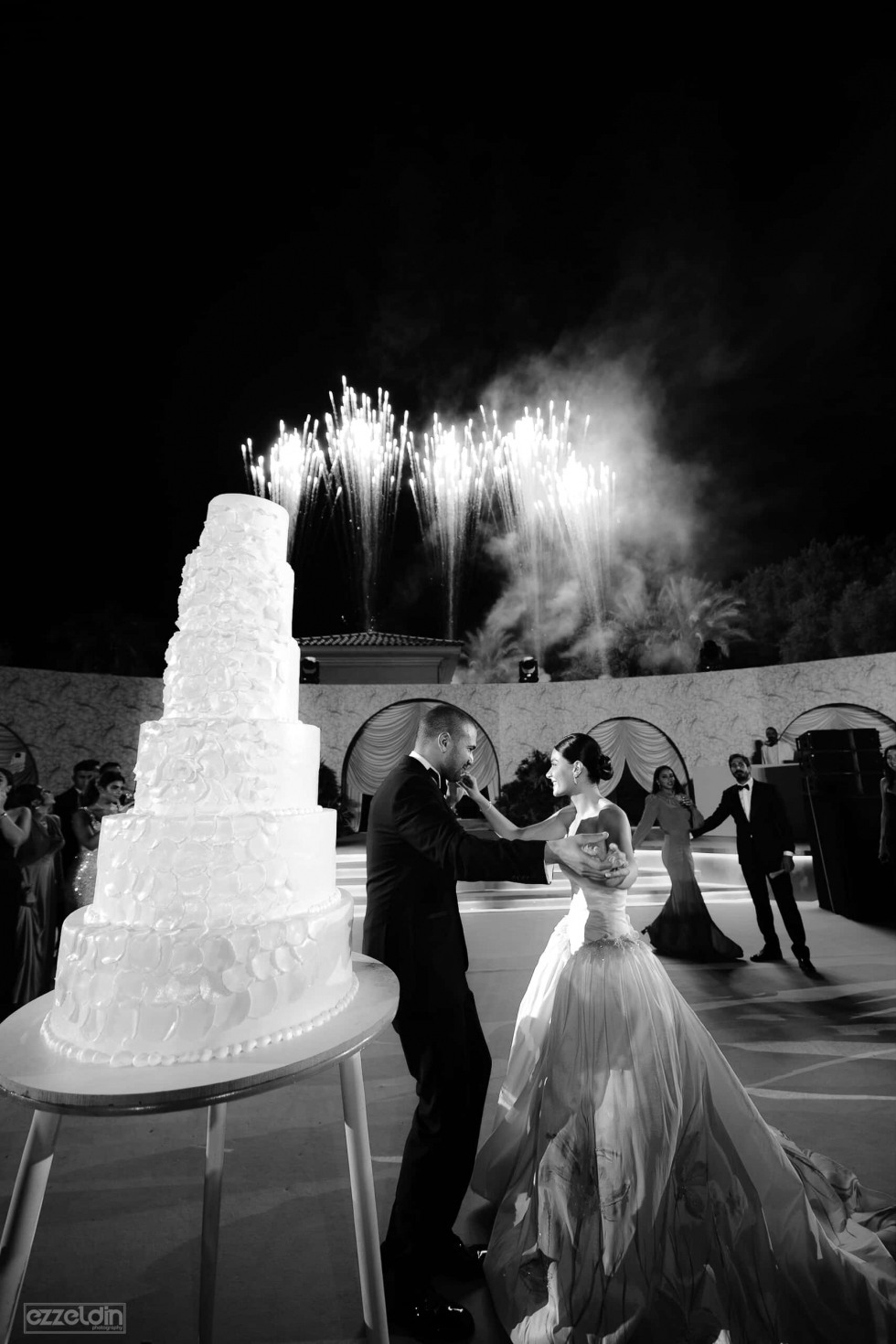 حفل زفاف رومانسي بين أحضان الطبيعة في مصر حفل زفاف رومانسي بين أحضان الطبيعة في مصر