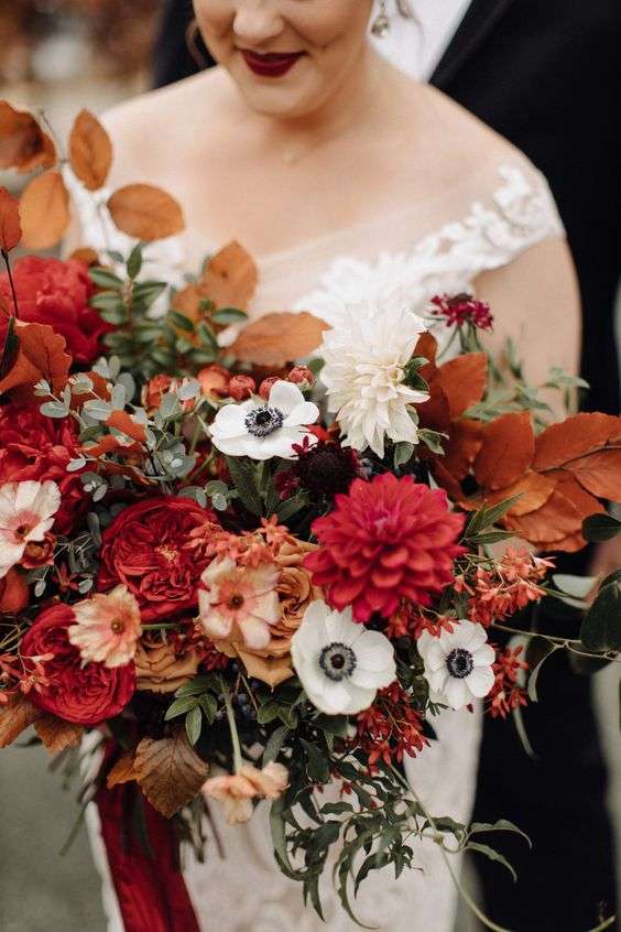 Lovely Fall Wedding Bouquets