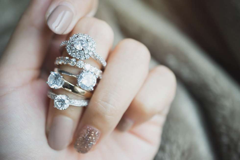 Tips on Choosing the Best Engagement Rings | Arabia Weddings