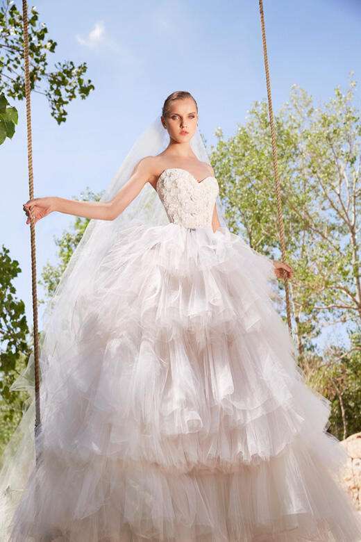 Beautiful Wedding Dresses for This Years' Bride