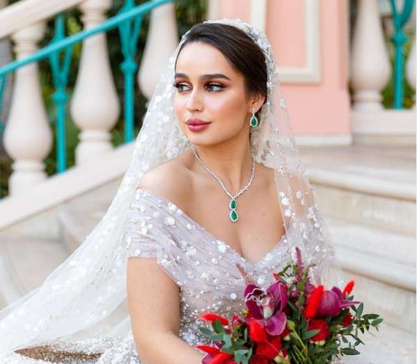 أشهر مصورات حفلات الزفاف في أبوظبي أشهر مصورات حفلات الزفاف في أبوظبي