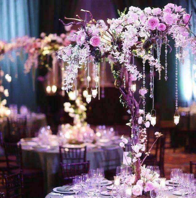 La Vie En Rose Event Planner