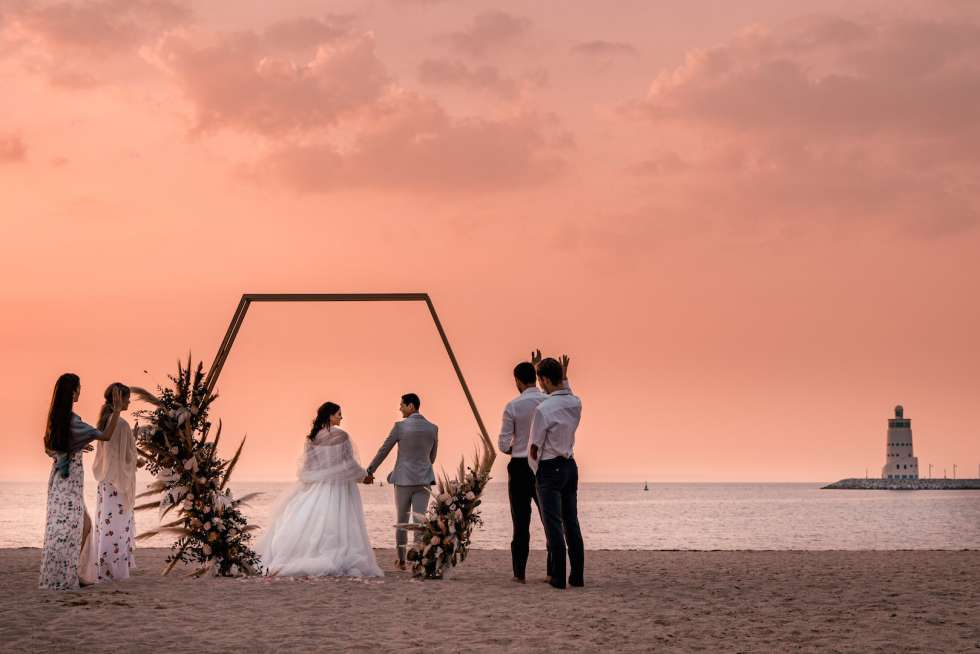 Hilton Salwa Beach Resort & Villas Hilton Salwa Beach Resort & Villas