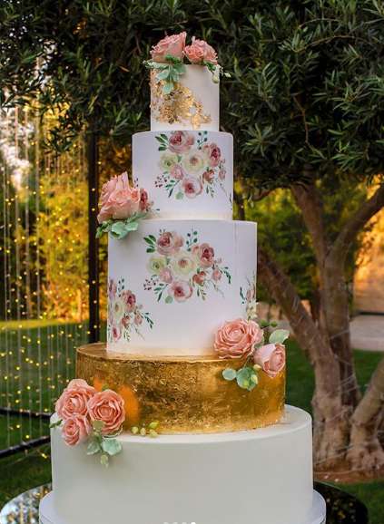 Pretty Wedding Cake