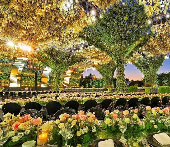 حفل زفاف بثيم جنة الأزهار من تنظيم باز لتنظيم الاعراس