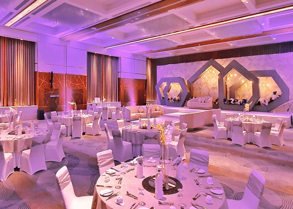 'Love-Locked' Wedding Package at Grand Plaza Movenpick Media City