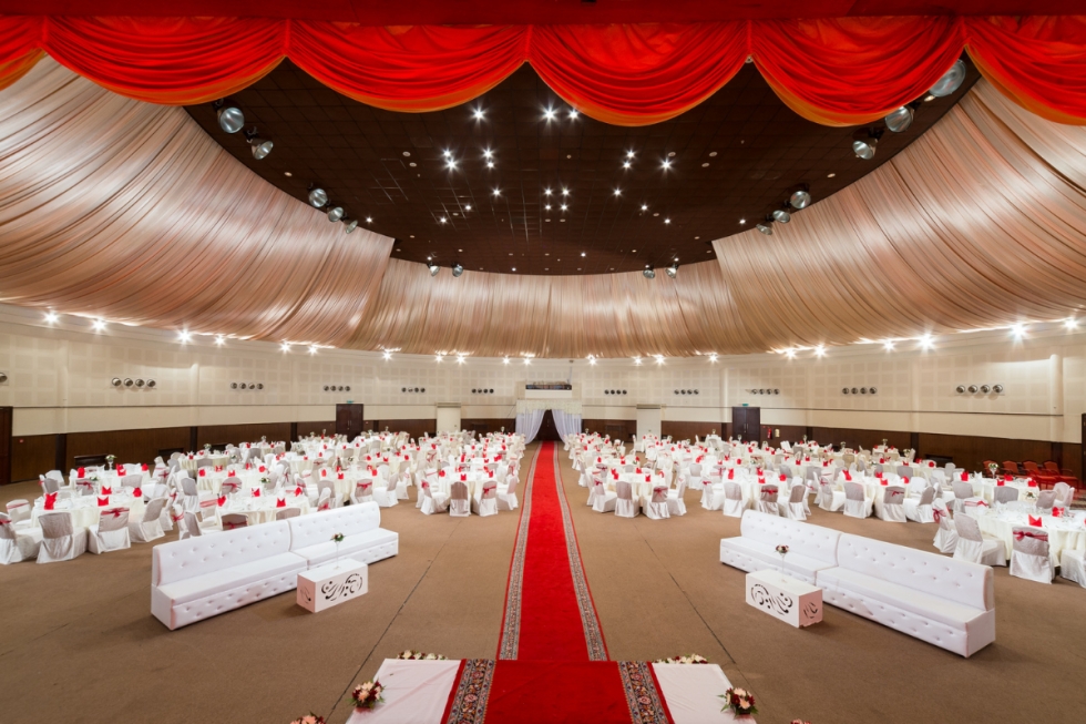 Qamar Wedding Package at Al Falaj Hotel Muscat