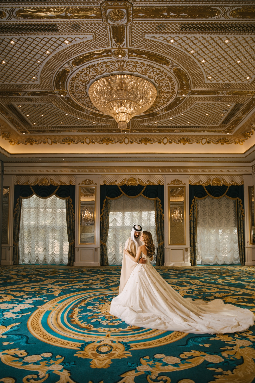 حزمة زفاف "حب يدوم مدى الحياة" – فندق رافلز ذا بالم حزمة زفاف "حب يدوم مدى الحياة" – فندق رافلز ذا بالم